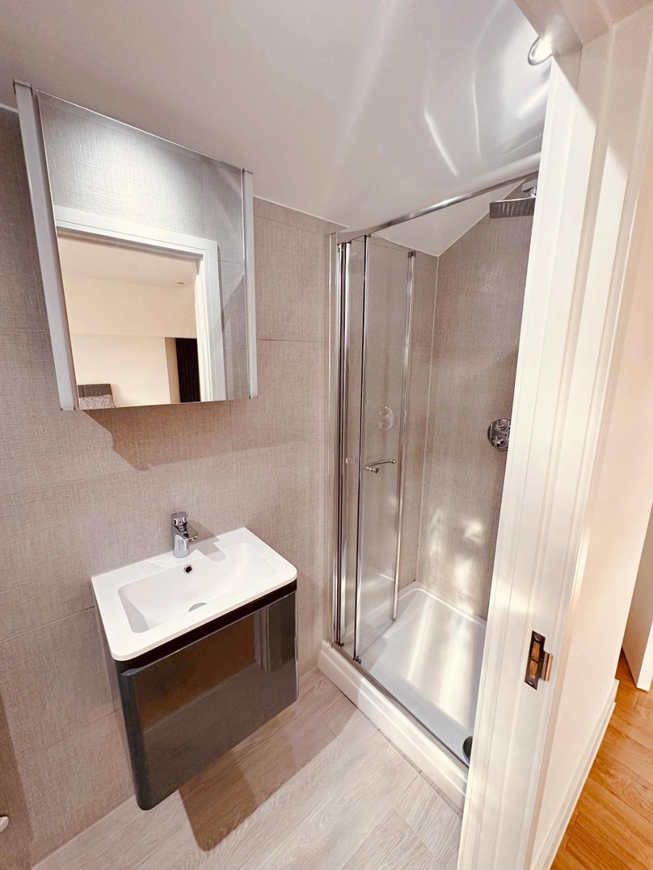 3 Bed 2 Bath Apartment Near Greenwich Park 6 Guests Maximum London Eksteriør billede